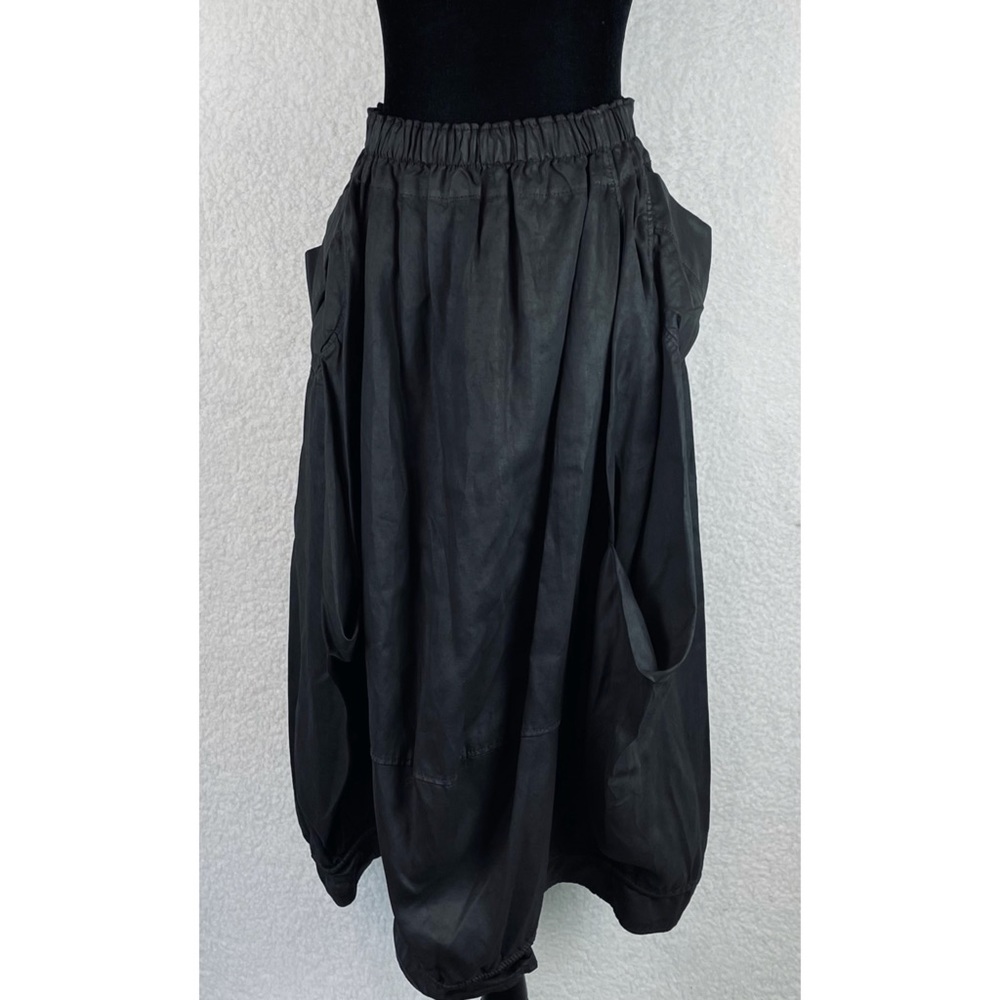 NELLY • Black High-Waisted Midi Skirt, M - Picture 7 of 16